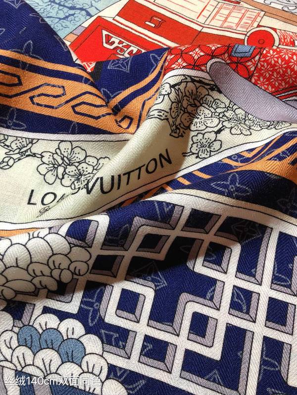 Louis Vuitton Scarf LVC00578